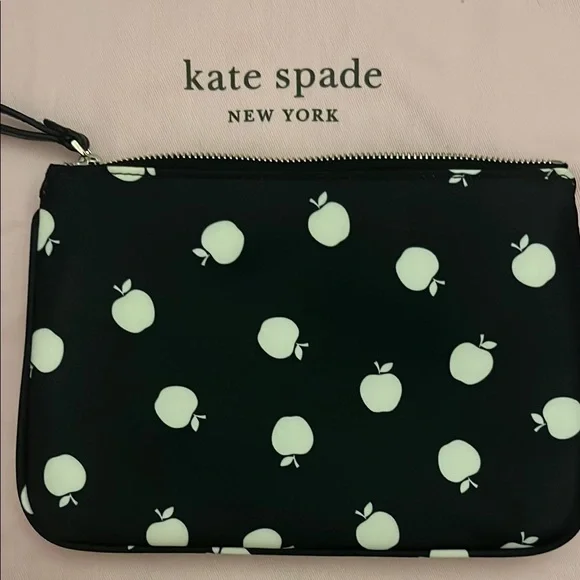 Kate Spade Black and White Wristlet - Picture 2 of 3